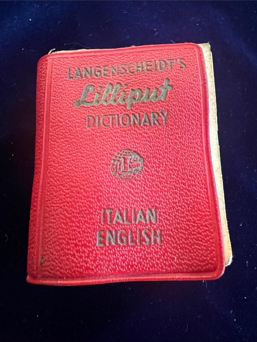 Langenscheidt's Lilliput Italian-English Dictionary - Red Miniature book